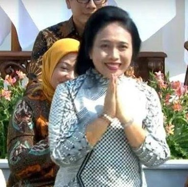 I Gusti Ayu Bintang Darmawati, Istri Menteri yang Kini Jadi Menteri