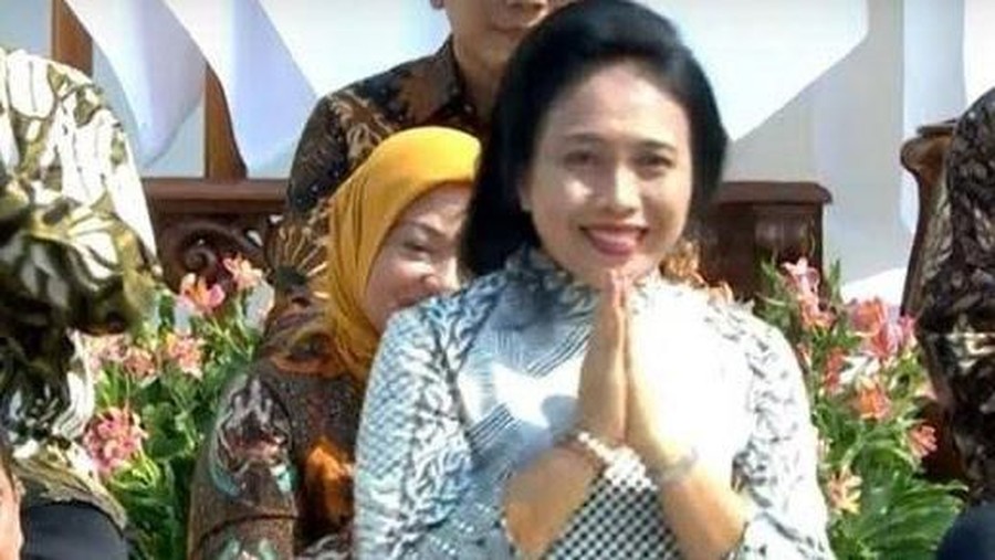 I Gusti Ayu Bintang Darmawati, Istri Menteri yang Kini Jadi Menteri I Gusti Ayu Bintang Darmawati menjadi perbincangan hangat setelah namanya disebut menjadi salah satu jajaran menteri kabinet Jokowi Jilid II.