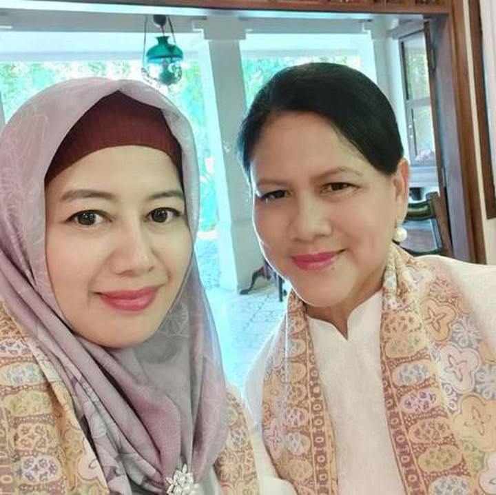 7 Potret Pesona Istri Cantik Para Menteri Kabinet Indonesia Maju Foto 1 