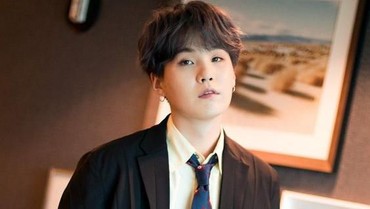 img-title Keceplosan, SUGA Bocorkan Tema Besar Album Baru BTS
