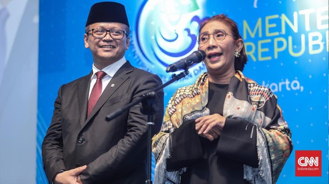 Acara Pisah Sambut (serah terima jabatan) Menteri Kelautan dan Perikanan (KKP) dari Menteri KKP periode 2014-2019, Susi Pudjiastuti, kepada Menteri KKP periode 2019-2024, Edhy Prabowo di Gedung Kementerian Kelautan dan Perikanan, Jakarta, Rabu, 23 Oktober 2019. CNN Indonesia/Bisma Septalisma