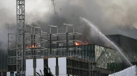 Proyek Gedung Konvensi Selandia Baru Sudah 2 Hari Terbakar