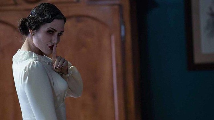 Nonton film malam hari? Ada Bioskop Trans TV, yang menayangkan Insidious Chapter 2 dan Mercenaries. Ini sinopsisnya.