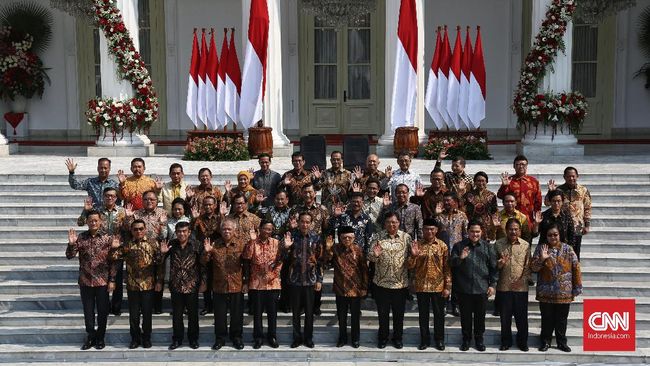 Presiden Jokowi dan Wakil Presiden Ma'ruf Amin mengumumkan nama-nama menteri yang akan mengisi Kabinet Indonesia Maju 2019-2024.