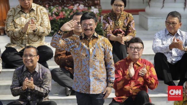 Salah Sebut Komisi I DPR, Menteri Johnny Plate 'Ditegur'