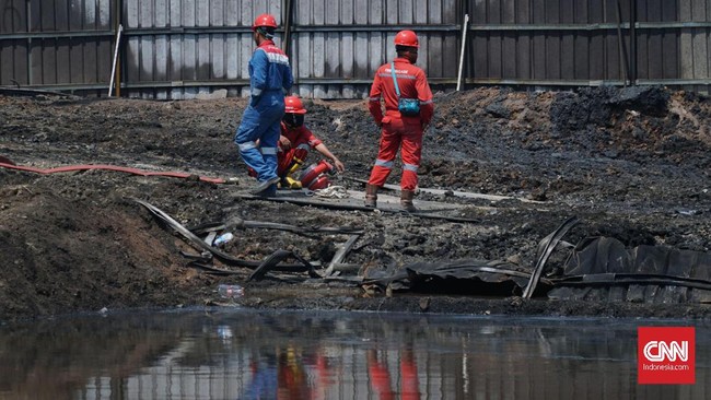 Polisi akan melakukan olah TKP pipa minyak yang terbakar akibat proyek kereta cepat di kawasan Cimahi karena menunggu sterilisasi petugas Pertamina.