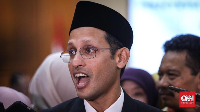 Mendikbud Nadiem Makarim menyatakan slogan Medan Merdeka sudah bisa dipakai semua pihak untuk kepentingan pendidikan.