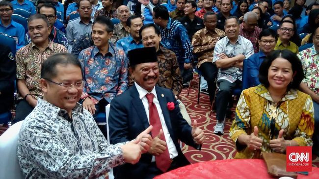 Rudiantara Resmi Serahkan Jabatan Menkominfo ke Johnny Plate