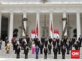 Rangkap Jabatan dan Gaji Dobel Pejabat Istana Era Jokowi
