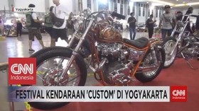 VIDEO: Custom Builder Saling Pamer Di Ajang Modifikasi