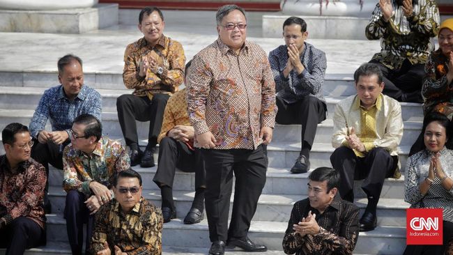 Menristek Bambrodj Ungkap Status Tak Jelas Pegawai BRIN Menristek Bambang Brodjonegoro meminta maaf kepada para pegawainya di Badan Riset dan Inovasi Nasional (BRIN) karena selama setahun tak punya status yang jelas.