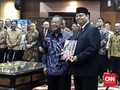 Jadi Menko Baru, Darmin Ingatkan Airlangga Pahami Soal Pangan