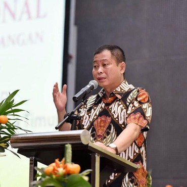 Ignasius Jonan Jadi Rohaniwan & Terima Gelar Kehormatan dari Paus Fransiskus