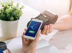 QRIS Tap Diluncurkan, Bayar Cuma Perlu Tempel HP!