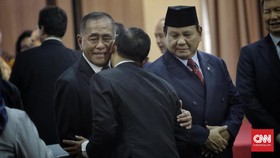 Prabowo ke Ryamizard: Jangan Banyak Buka Rahasia