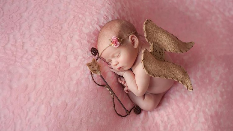 Intip deretan nama bayi perempuan berawalan A dengan makna istimewa ini yuk, Bunda. Terdengar cantik dan bisa dipadukan dengan nama lain.