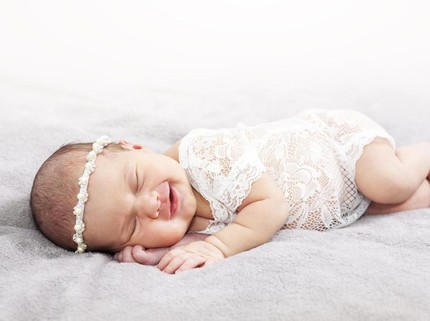15 Inspirasi Nama Bayi Perempuan Awalan A Bermakna Istimewa