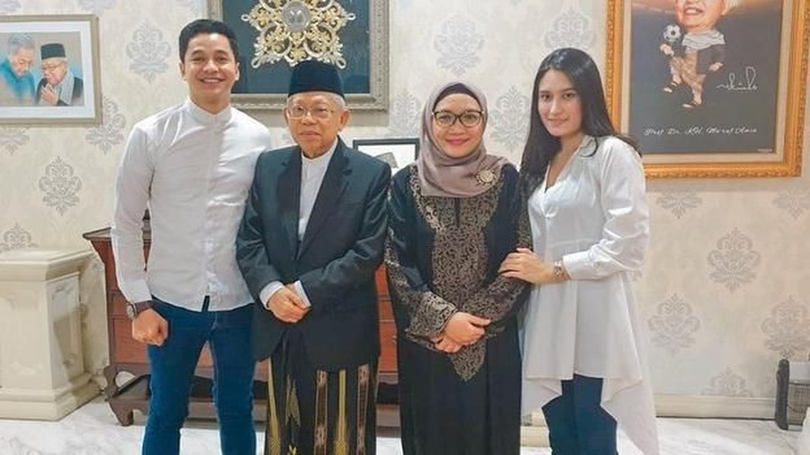 Jarang diketahui masyarakat, ternyata pesinetron Adly Fairuz merupakan cucu dari Wakil Presiden Ma'ruf Amin