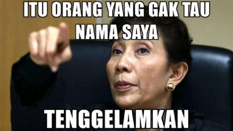 Pensiun Jadi Menteri, Ini 6 Meme Kocak Susi Pudjiastuti yang Viral Susi Pudjiastuti resmi pensiun jadi Menteri Kelautan dan Perikanan. Lalu seperti apa kilas balik Susi selama menjabat hingga banyak meme yang sempat viral?