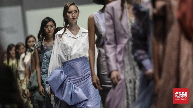 FOTO: Style Space dan Kreasi Desainer Lokal di JFW 2020