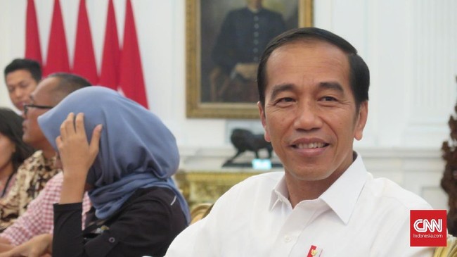 Setelah bermalam di Sorong, rombongan Jokowi rencananya besok terbang ke Manokwari menggunakan pesawat TNI lalu naik helikopter ke pegunungan Arfak.