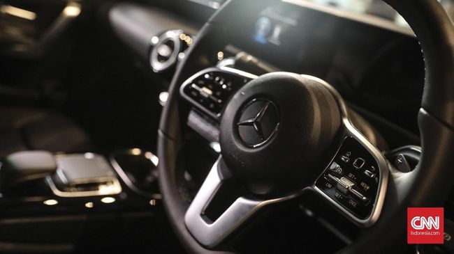 Drama Kia dan Mercedes-Benz dengan Gaikindo Berakhir Gaikindo pecat Kia dan Mercedes-Benz pada 2018 karena dinilai tidak melakukan kewajiban sebagai anggota.