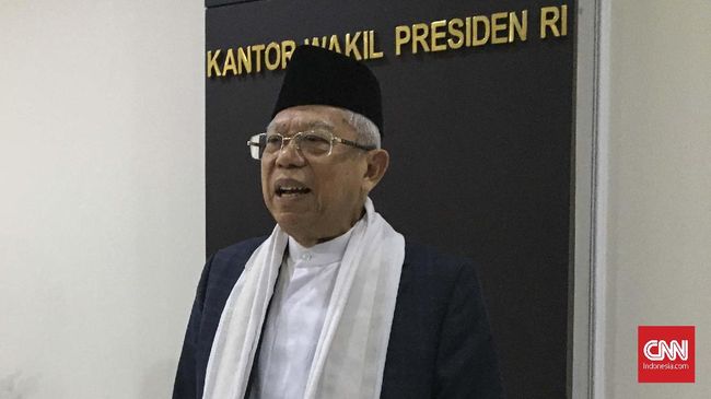 Ma'ruf Amin mengakui target penurunan angka stunting hingga 14 persen bukan perkara mudah. Itu sebab menterinya diminta bekerja keras.