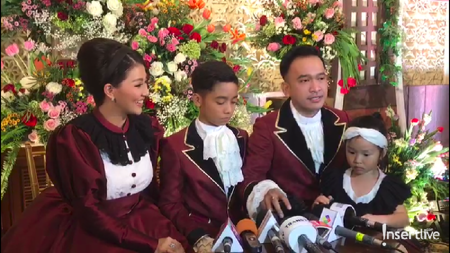 Kejutan Ruben Onsu untuk Sarwendah di ulang tahun pernikahan ke-6.
