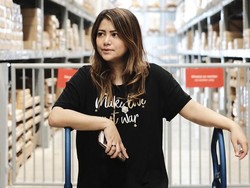 7 Potret Cantik Wina Natalia, Mantan Istri Wishnutama