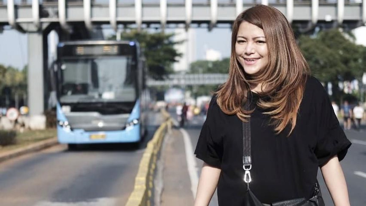 Tujuh potret cantik istri Anji eks Drive&comma; Wina Natalia&comma; yang curi perhatian usai ucapan selamatnya untuk mantan suaminya&comma; Wishnutama&period;