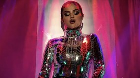 Review Album: Selena Gomez - Rare