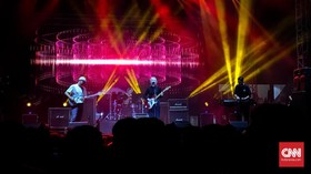 Mendengar Men I Trust 'Bicara' Lewat Lagu