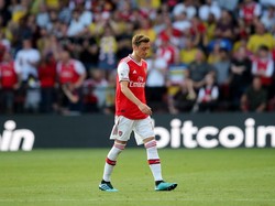 Mesut Oezil Menuju ke Liga Turki?