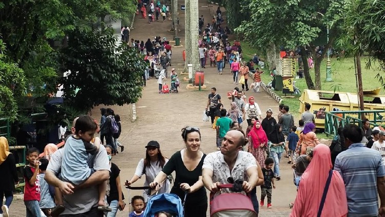 Enggak perlu bingung, akhir pekan bisa seru dengan jalan-jalan ke tempat wisata di Jakarta Selatan.