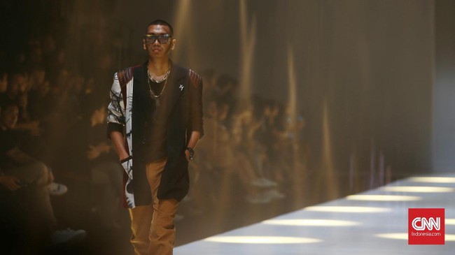 FOTO : Ketika Pria Jadi Lebih Modis dalam Busana Fashionable