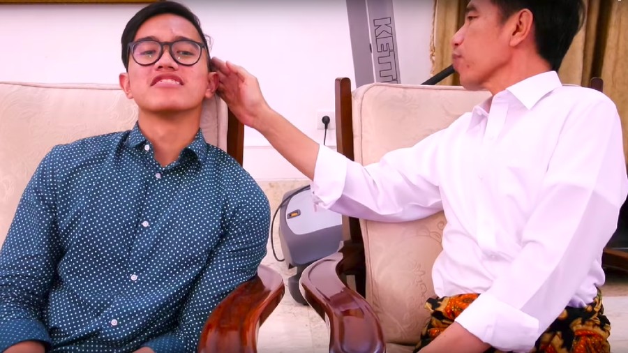 Komentar Rambut Kaesang Selain Gaya Duduk, Ini 3 Kelakukan Jokowi yang Sempat Viral