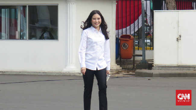 Putri Sulung Ketua Umum Perindo Hary Tanoesoedibjo, Angela Herliani Tanoesoedibjo merapat ke Istana jelang pengumuman pos wakil menteri.