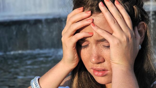 Penting untuk melakukan pencegahan pada kebiasaan yang meningkatkan risiko stroke. Berikut lima kebiasaan yang jadi pemicu stroke.