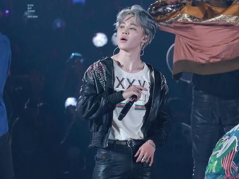 8 Gaya Busana Jimin BTS  yang Didapuk Jadi Fashionista 