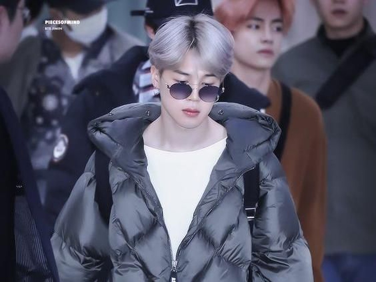 Beberapa potret Jimin BTS dengan gaya fashion yang buktikan dirinya seorang fashionista&period;