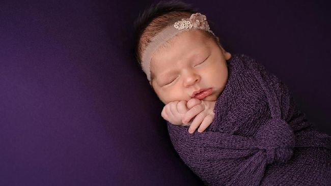 Cantik, 25 Ide Nama Bayi Perempuan Arab Berawalan F Halaman 3