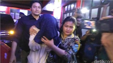 img-title Polisi Tetapkan Artis PA Jadi Tersangka Kasus Prostitusi Online?