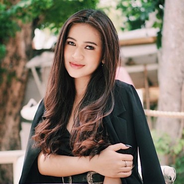 Terkait Prostitusi Online, Putri Amelia Punya 3 Prestasi Mengagumkan