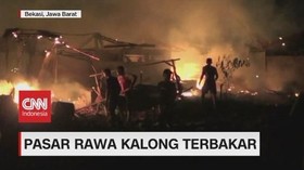 VIDEO: Pasar Rawa Kalong Terbakar, Diduga dari Bakaran Sampah