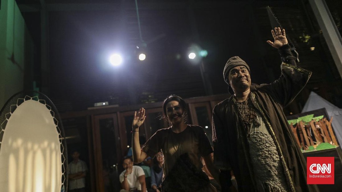 FOTO: Kepedulian Sosial di Pertunjukan Wayang Bocor