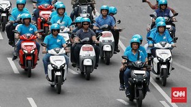 Anies Utamakan Transportasi Listrik Bukan Kendaraan Pribadi Listrik