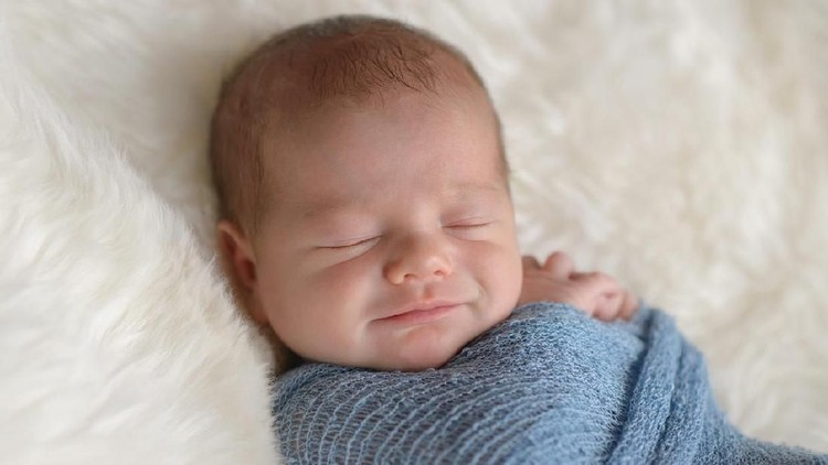 Simpel dan keren, nama bayi yang terdiri dari 5 huruf ini mungkin cocok untuk jagoan Bunda yang sebentar lagi lahir.
