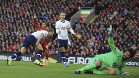 Liga Inggris: Tottenham Unggul Atas Liverpool di Babak I