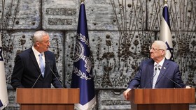Pemerintahan Masih Buntu, Netanyahu dan Rival Bahas Koalisi