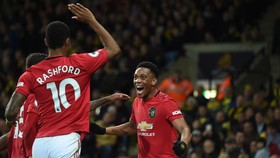 Manchester United, Raja Kandang di Bulan November